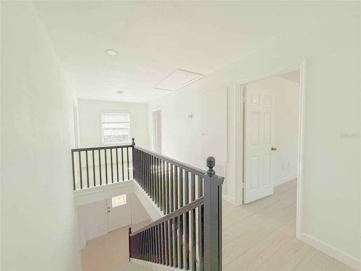 2827 SANCTUARY LANE — photo 31 of 59