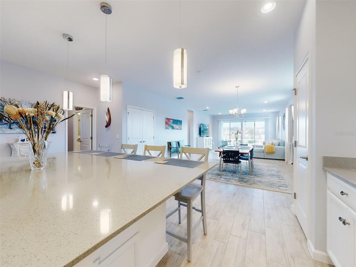 962 COMPASS LANDING DRIVE — photo 16 of 63
