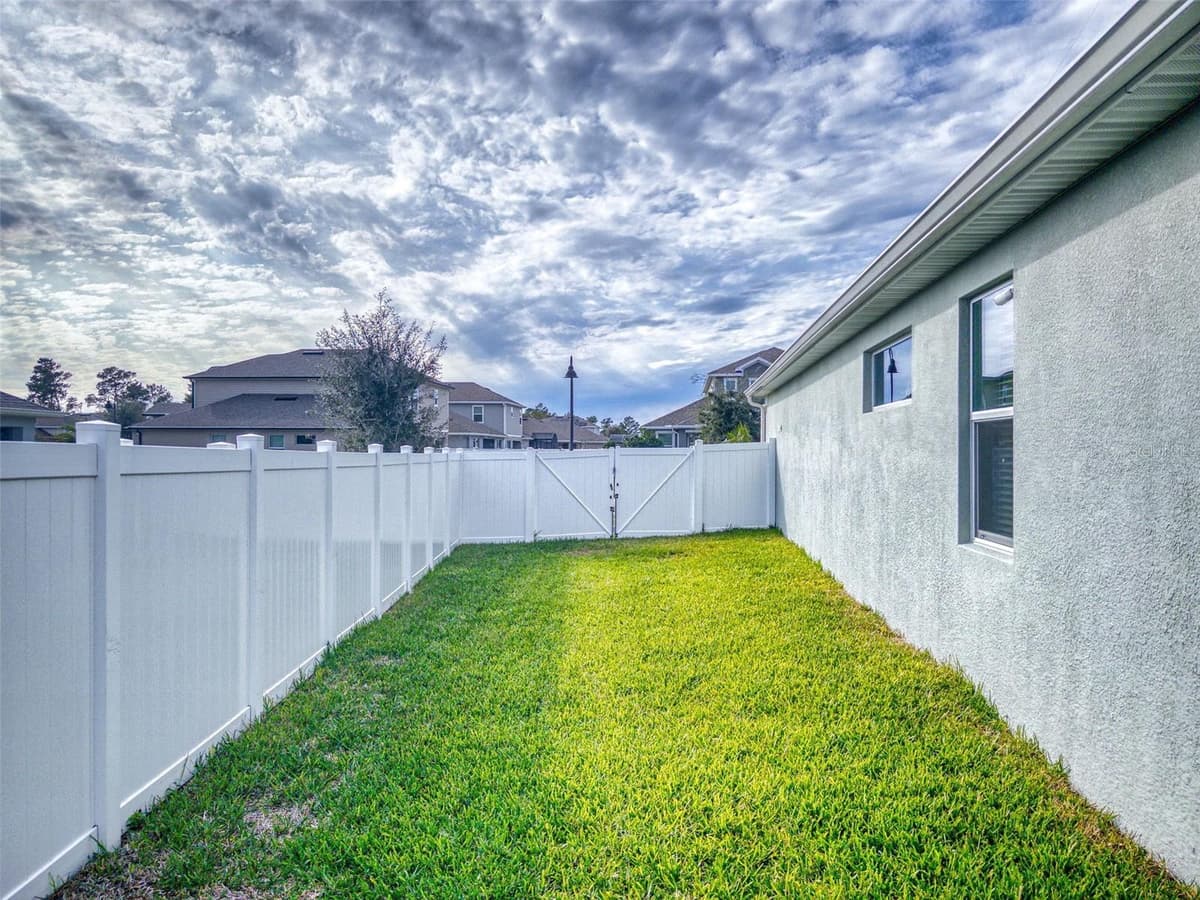 962 COMPASS LANDING DRIVE — photo 50 of 63