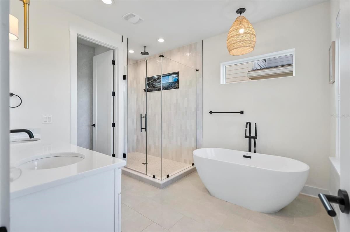 200 SURFVIEW LANE — photo 33 of 73