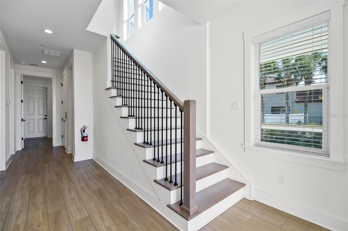 200 SURFVIEW LANE — photo 6 of 73