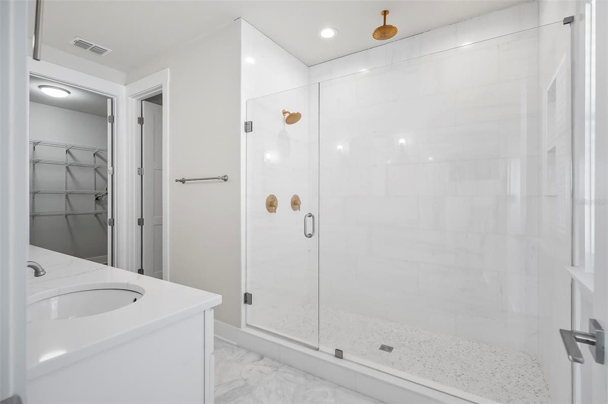 202 SURFVIEW LANE — photo 34 of 48