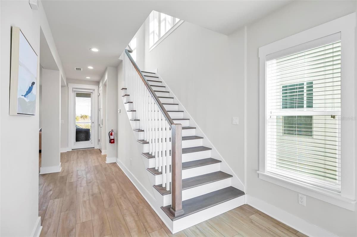 202 SURFVIEW LANE — photo 6 of 48
