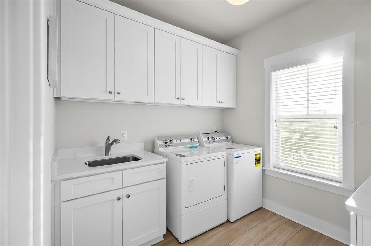 202 SURFVIEW LANE — photo 40 of 48