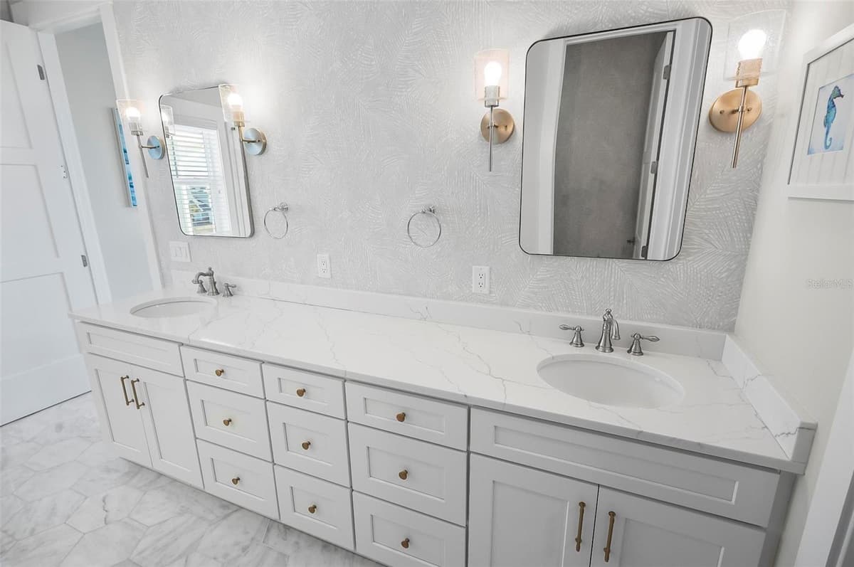 202 SURFVIEW LANE — photo 35 of 48