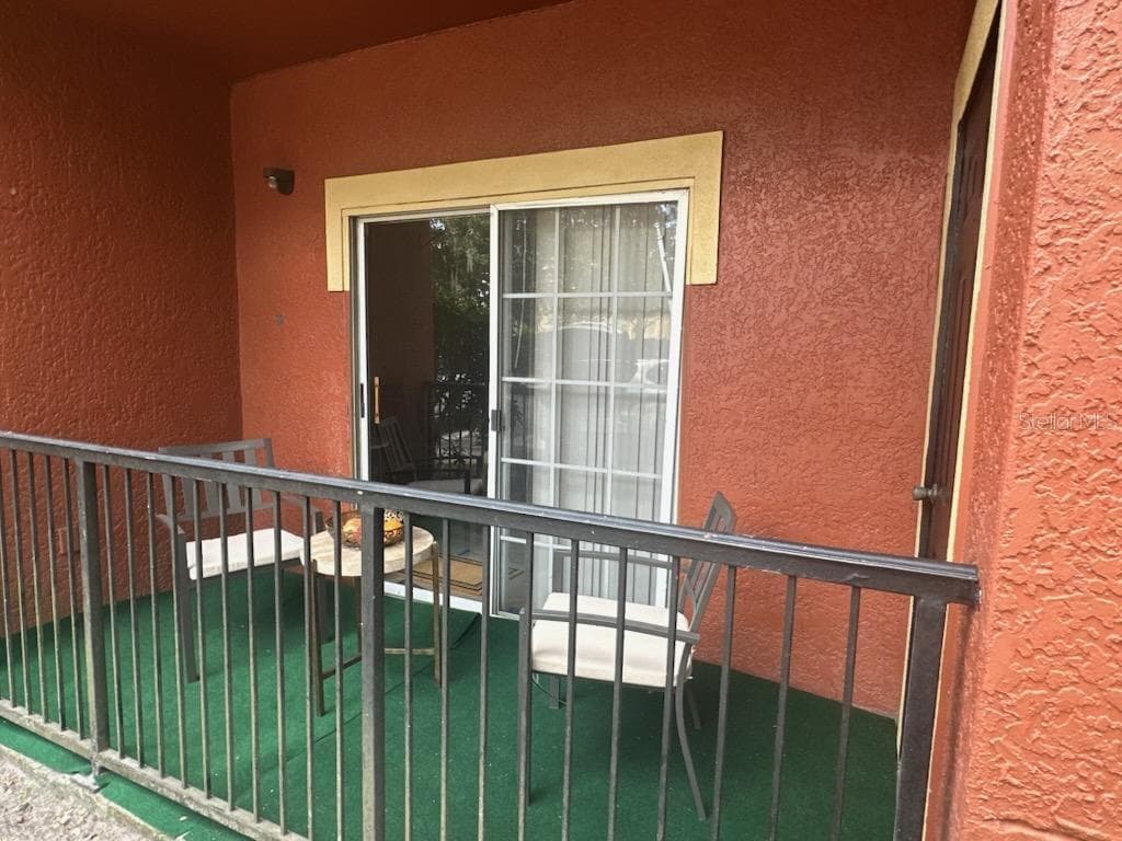 132 VISTA VERDI CIRCLE — photo 16 of 35