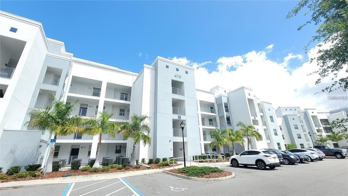 4731 CLOCK TOWER DRIVE — photo 1 of 39