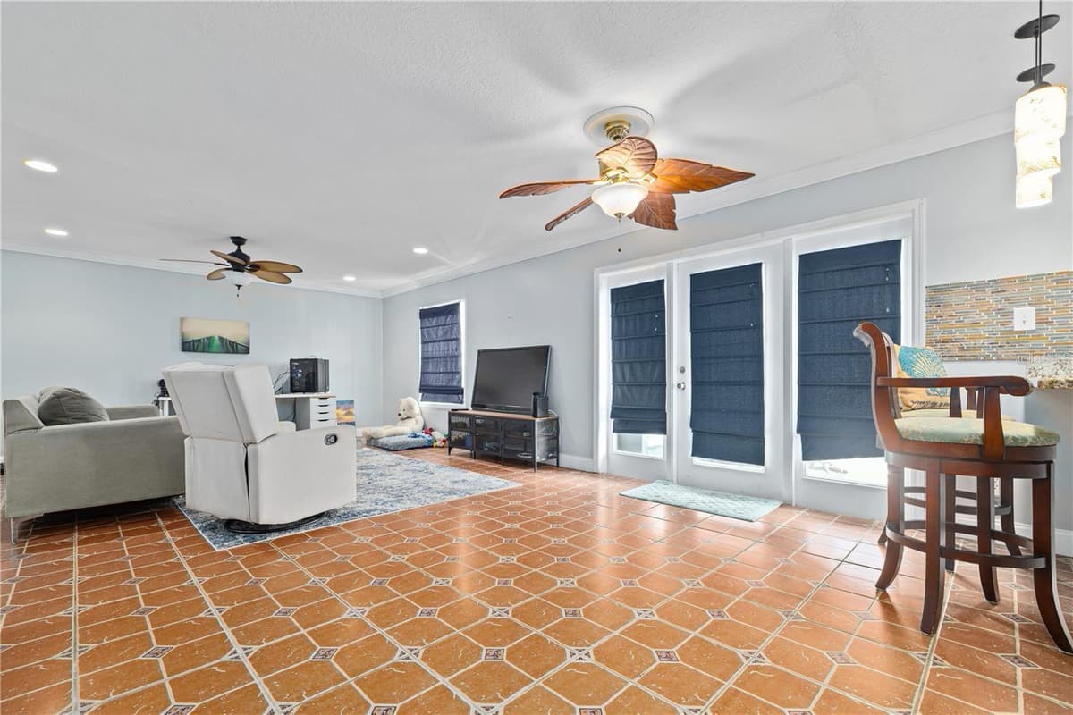 5012 STARFISH DRIVE — photo 8 of 30