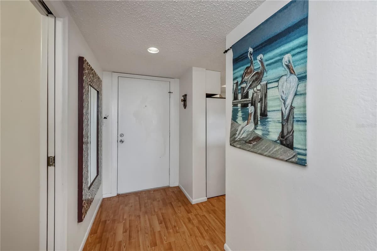 25188 MARION AVENUE — photo 36 of 49