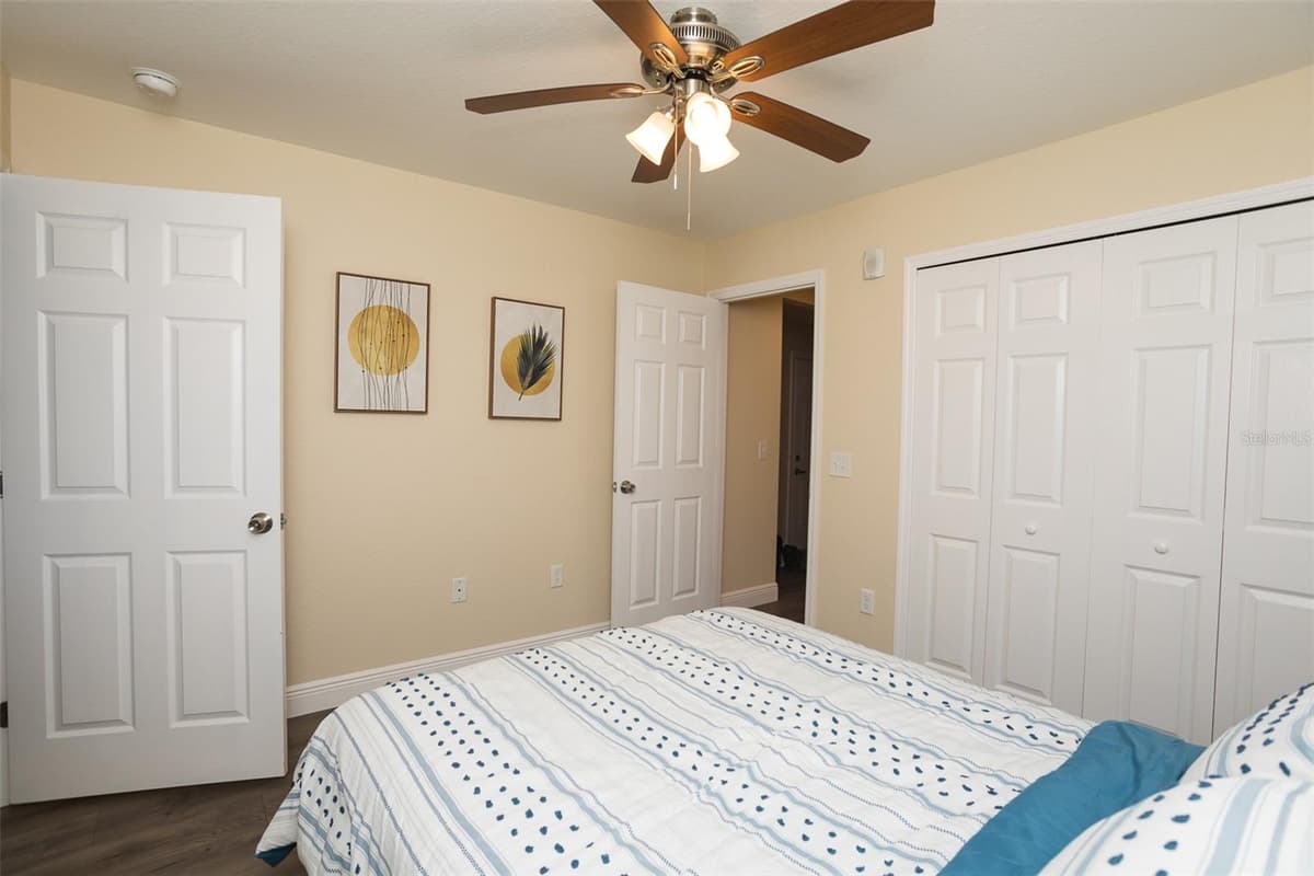 915 PALMETTO STREET — photo 46 of 65