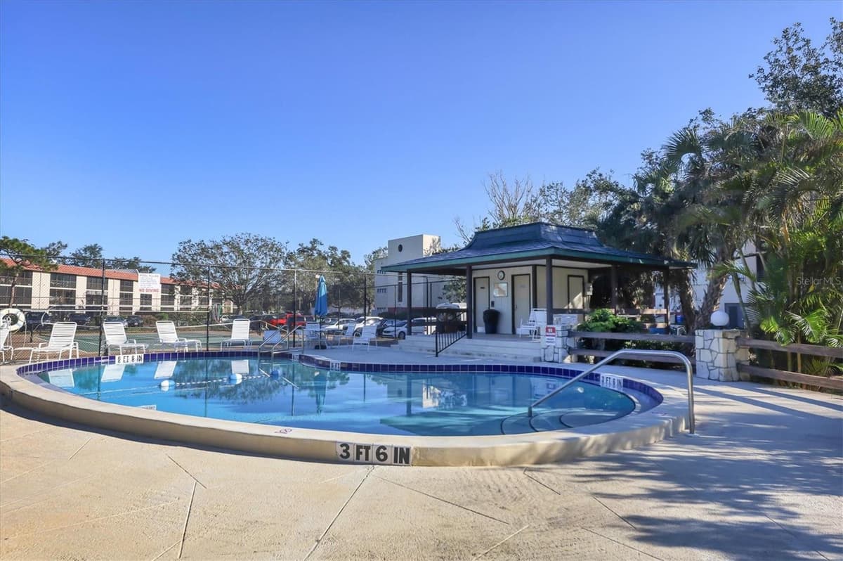 104 CAPRI ISLES BOULEVARD — photo 27 of 43