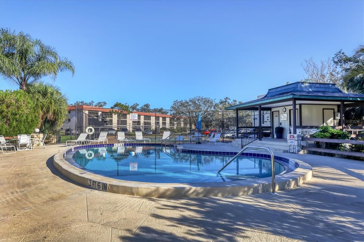 104 CAPRI ISLES BOULEVARD — photo 28 of 43