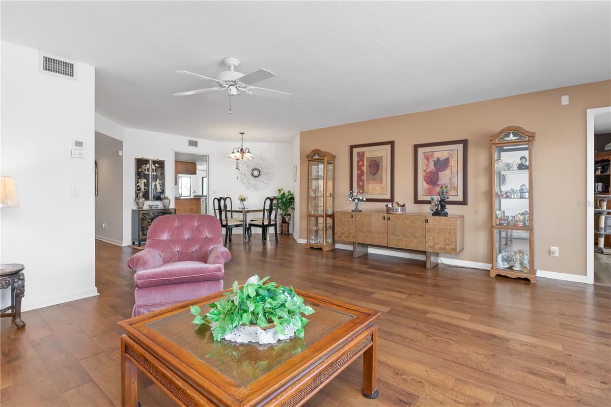 1801 JAMAICA WAY — photo 10 of 47