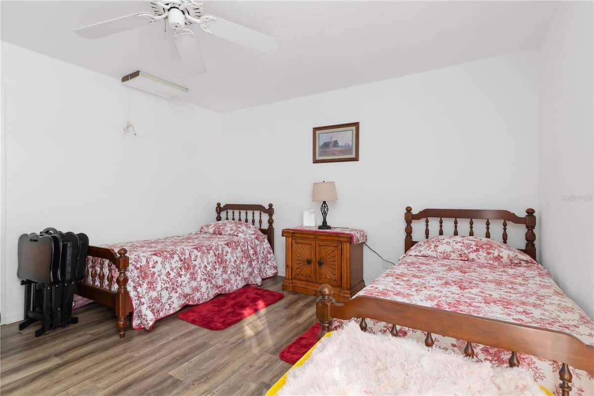 1801 JAMAICA WAY — photo 32 of 47