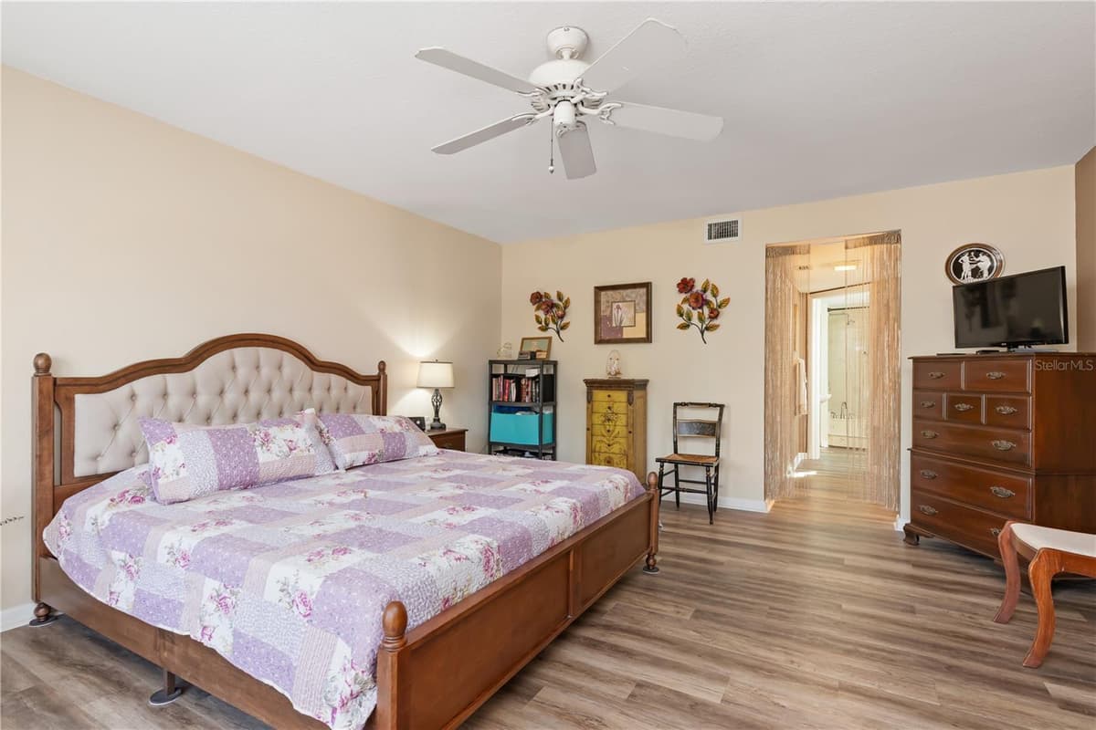 1801 JAMAICA WAY — photo 24 of 47