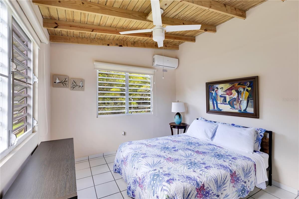 132 QUEBRADA CEIBA — photo 17 of 86
