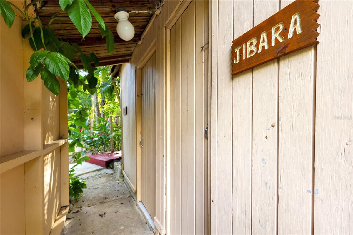 132 QUEBRADA CEIBA — photo 63 of 86