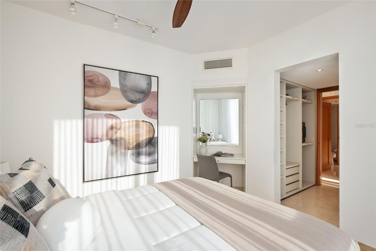 5 AVE MUNOZ RIVERA — photo 23 of 36