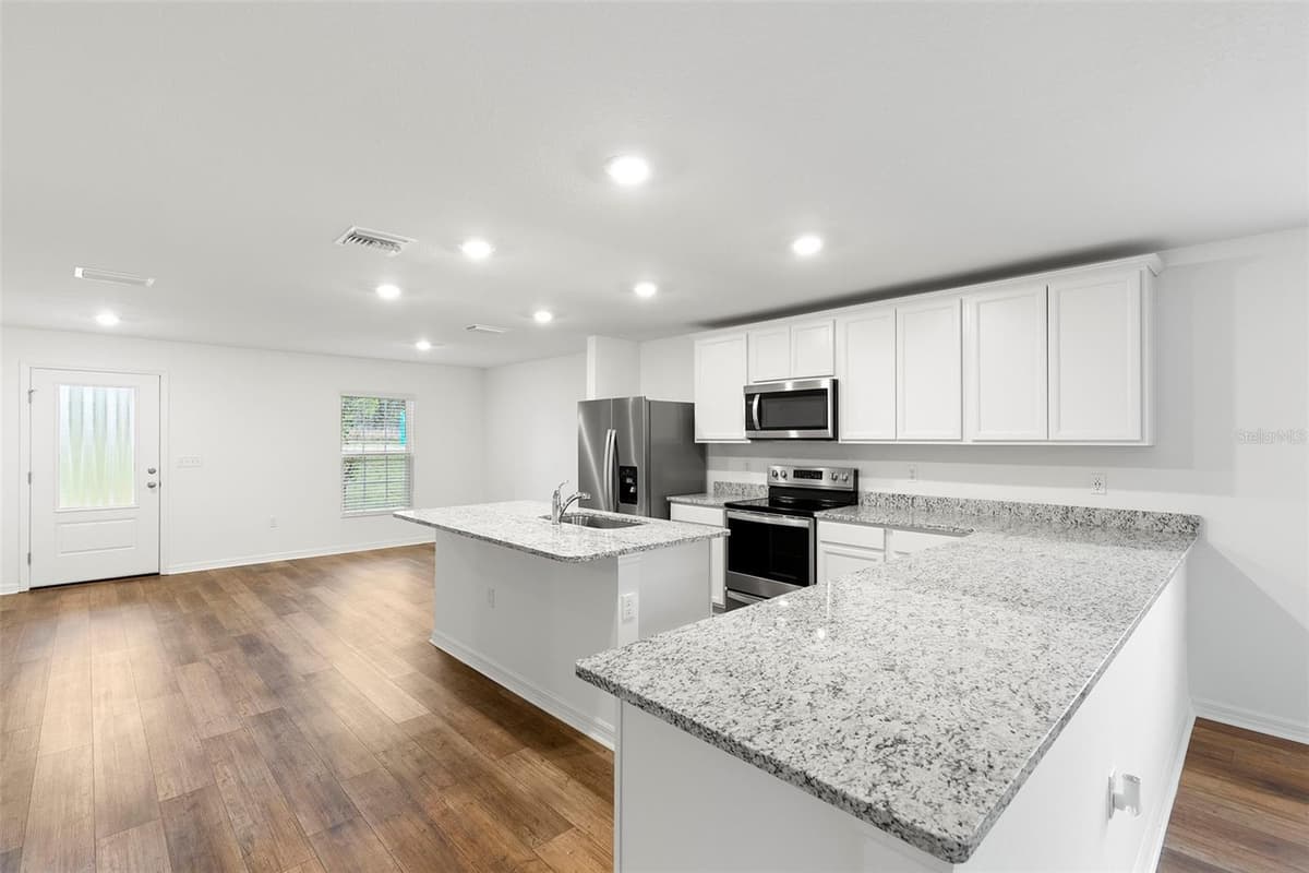 7220 SWARTBURG ROAD — photo 8 of 23