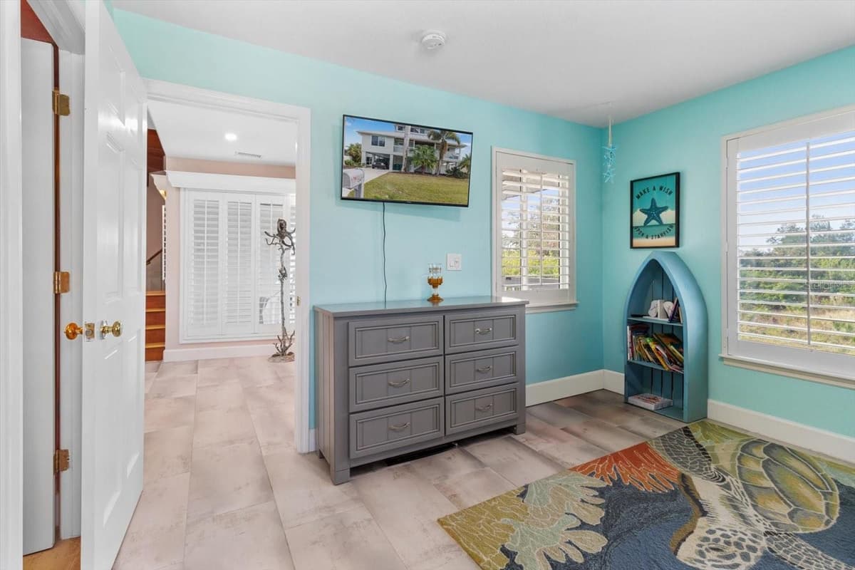 13477 IRWIN DRIVE — photo 39 of 99