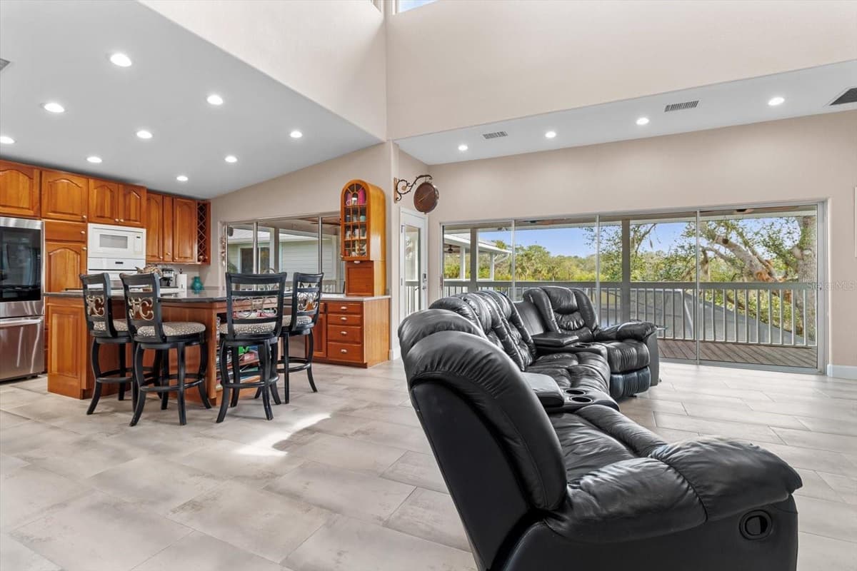 13477 IRWIN DRIVE — photo 23 of 99