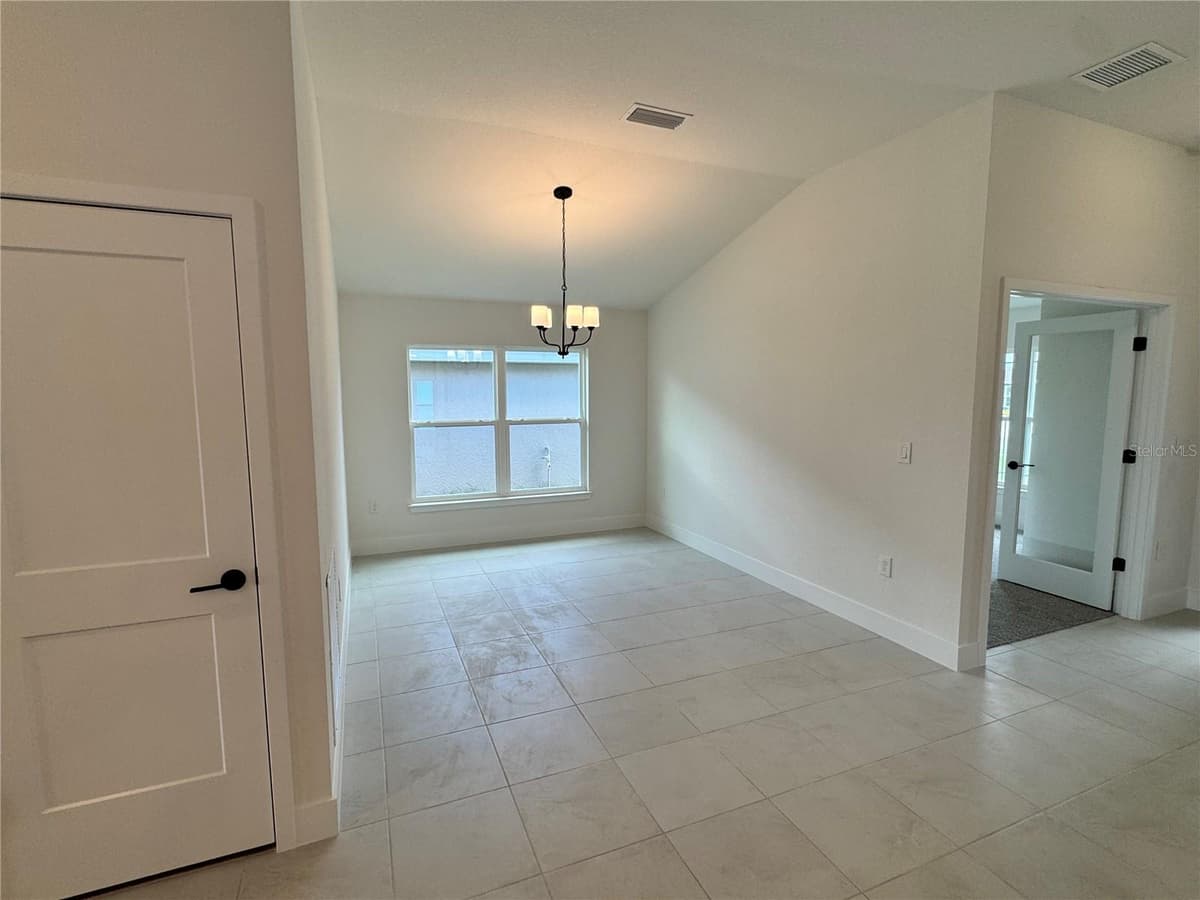 2671 AVERLAND LOOP — photo 3 of 16