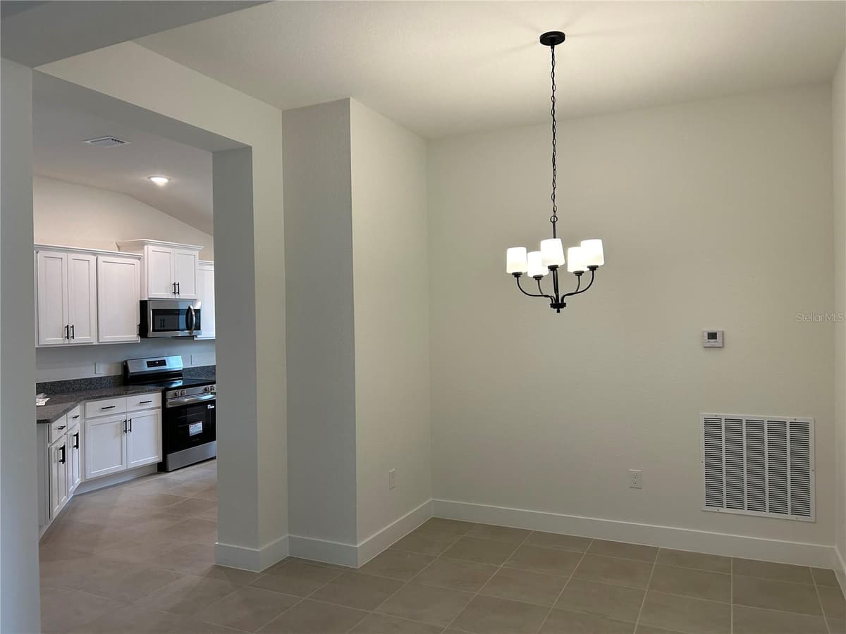 2655 AVERLAND LOOP — photo 9 of 24