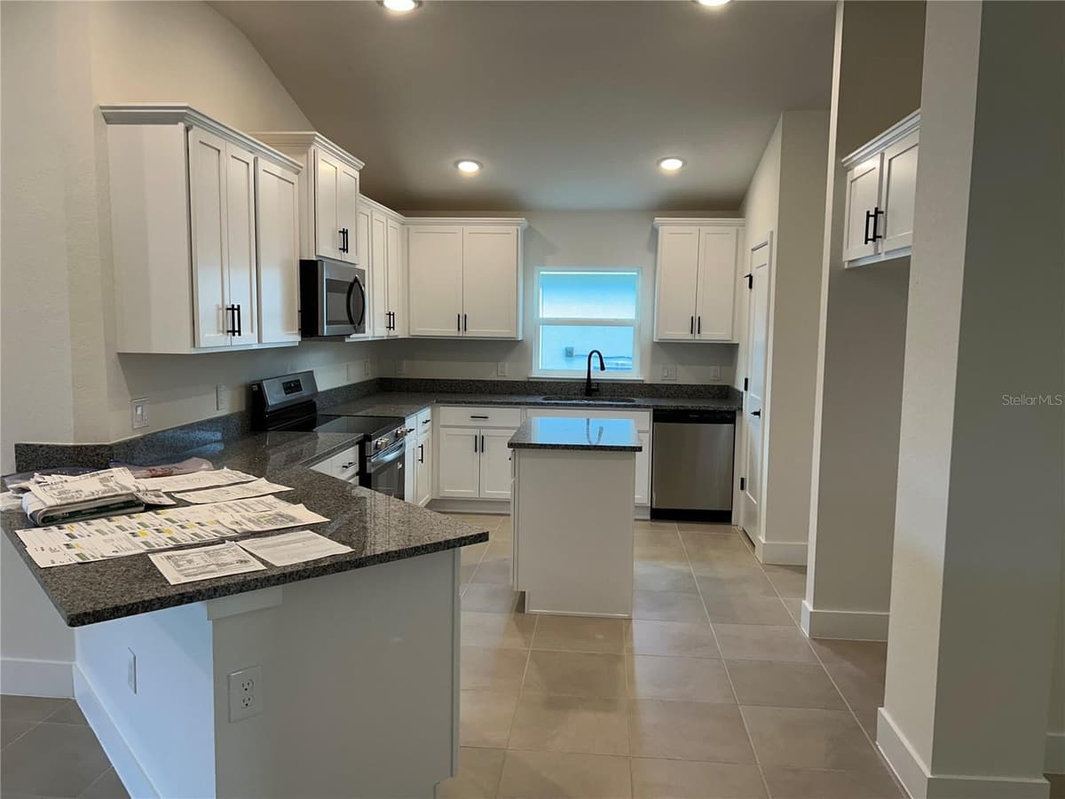 2655 AVERLAND LOOP — photo 8 of 24
