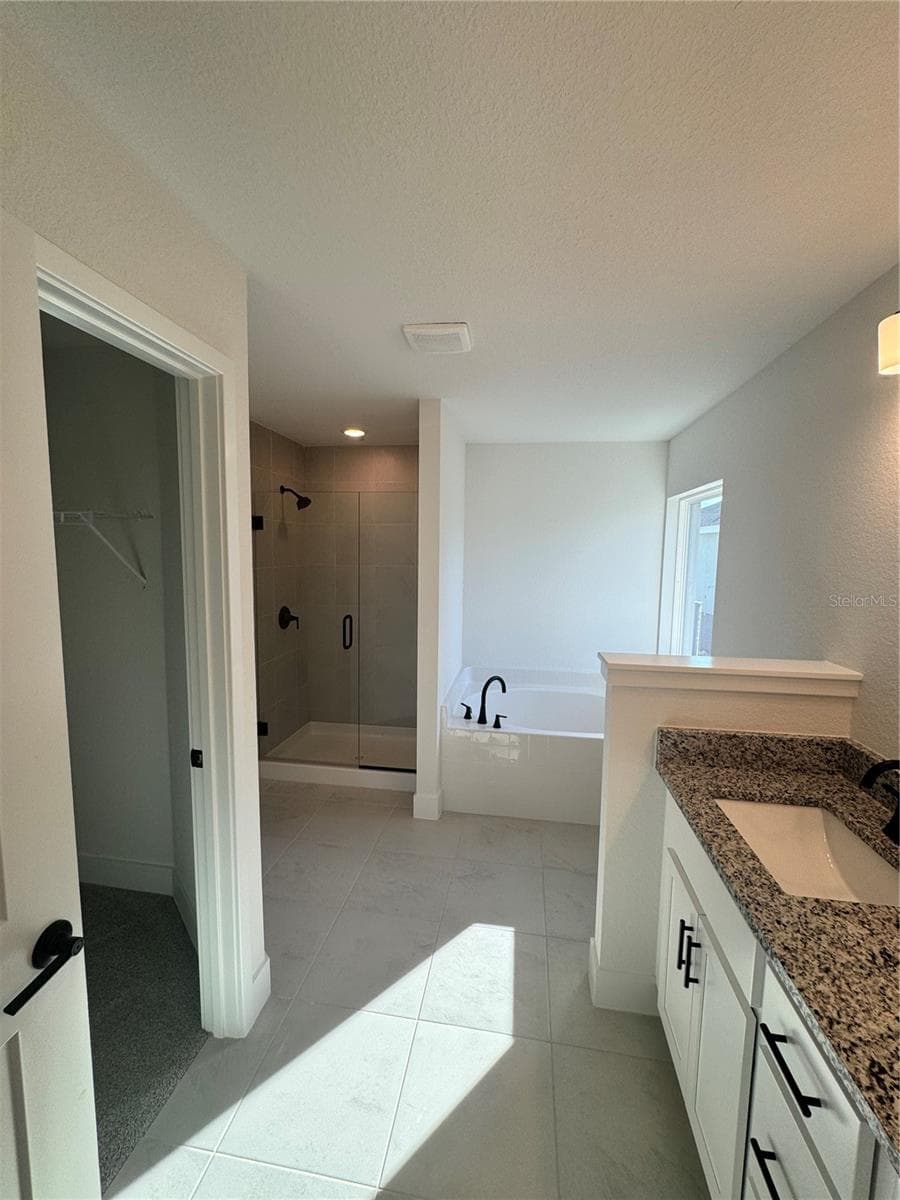 2504 AVERLAND LOOP — photo 6 of 9