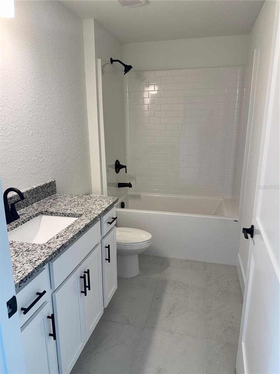 2504 AVERLAND LOOP — photo 4 of 9
