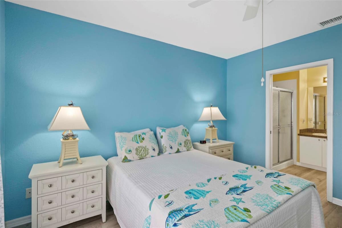 2121 HERON LAKE DRIVE — photo 21 of 41