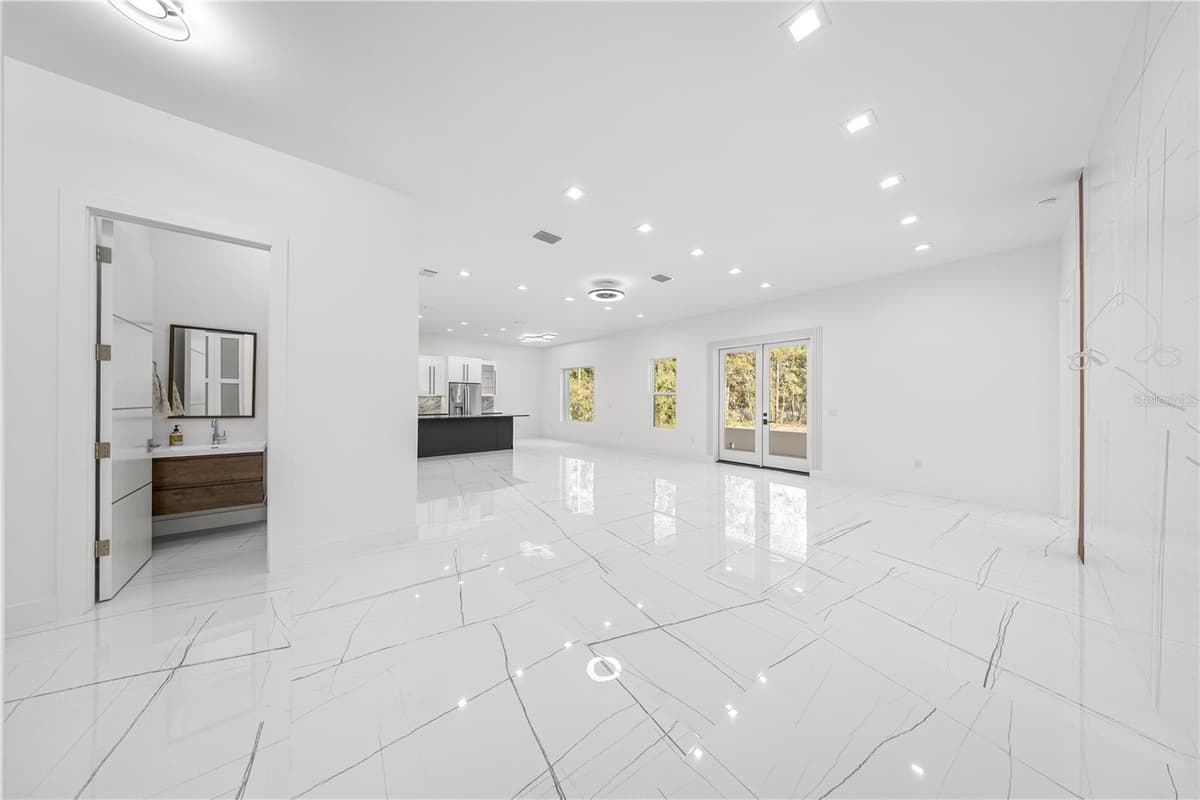 6877 131ST CIRCLE — photo 9 of 56