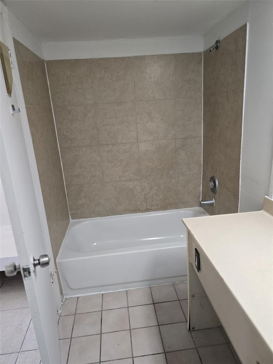 8421 ORANGE BLOSSOM TRAIL — photo 8 of 16