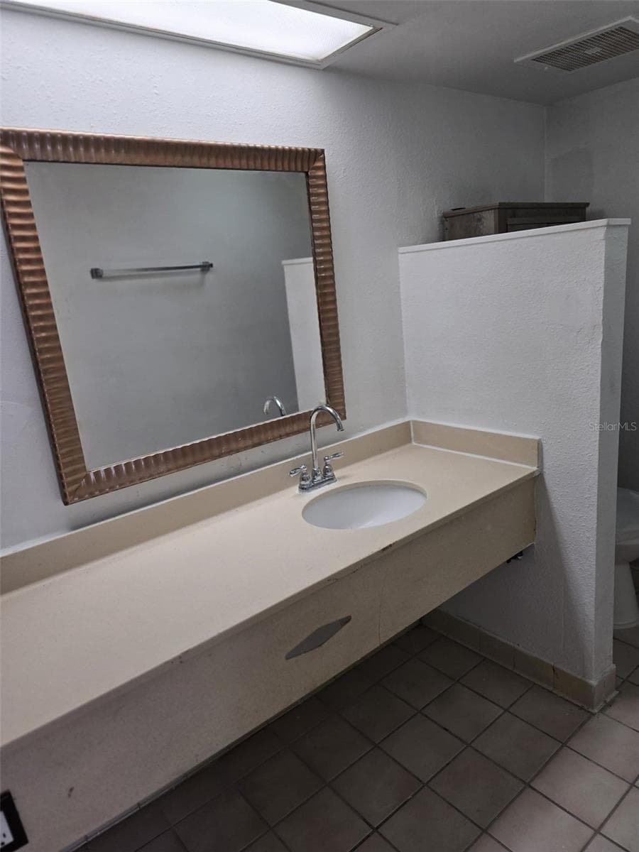 8421 ORANGE BLOSSOM TRAIL — photo 10 of 16