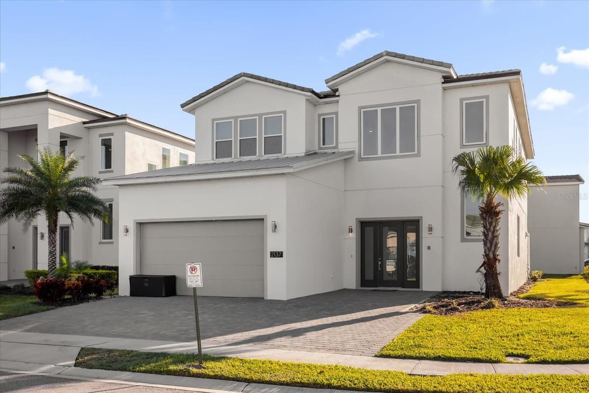 2137 PINE OAK LOOP — photo 1 of 59