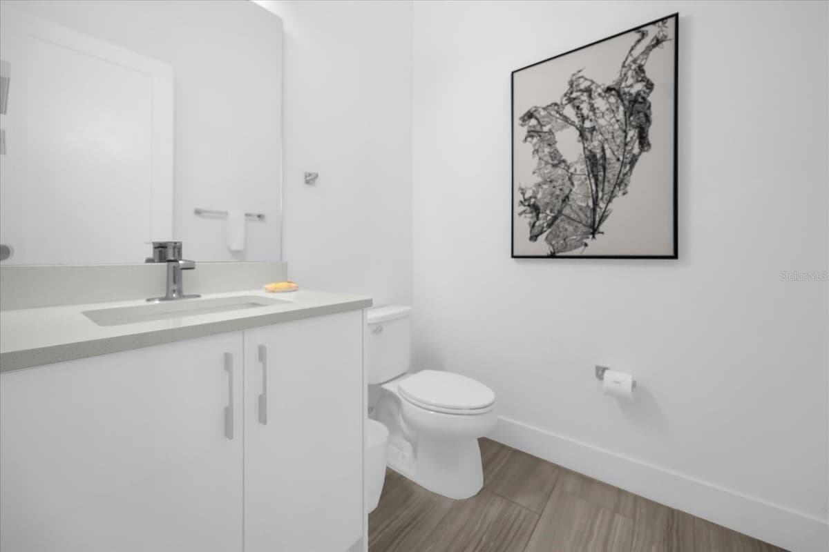 2137 PINE OAK LOOP — photo 44 of 59