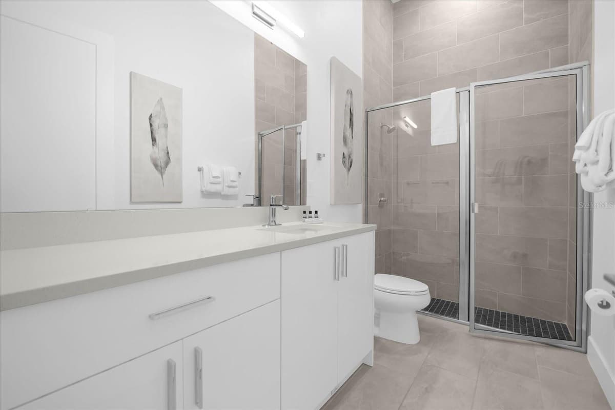 2137 PINE OAK LOOP — photo 43 of 59