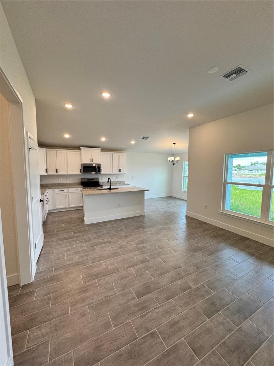 2667 AVERLAND LOOP — photo 7 of 16