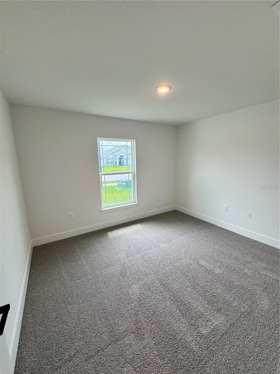 2667 AVERLAND LOOP — photo 3 of 16