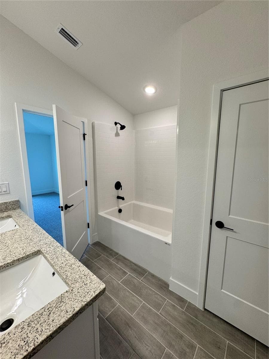 2667 AVERLAND LOOP — photo 10 of 16