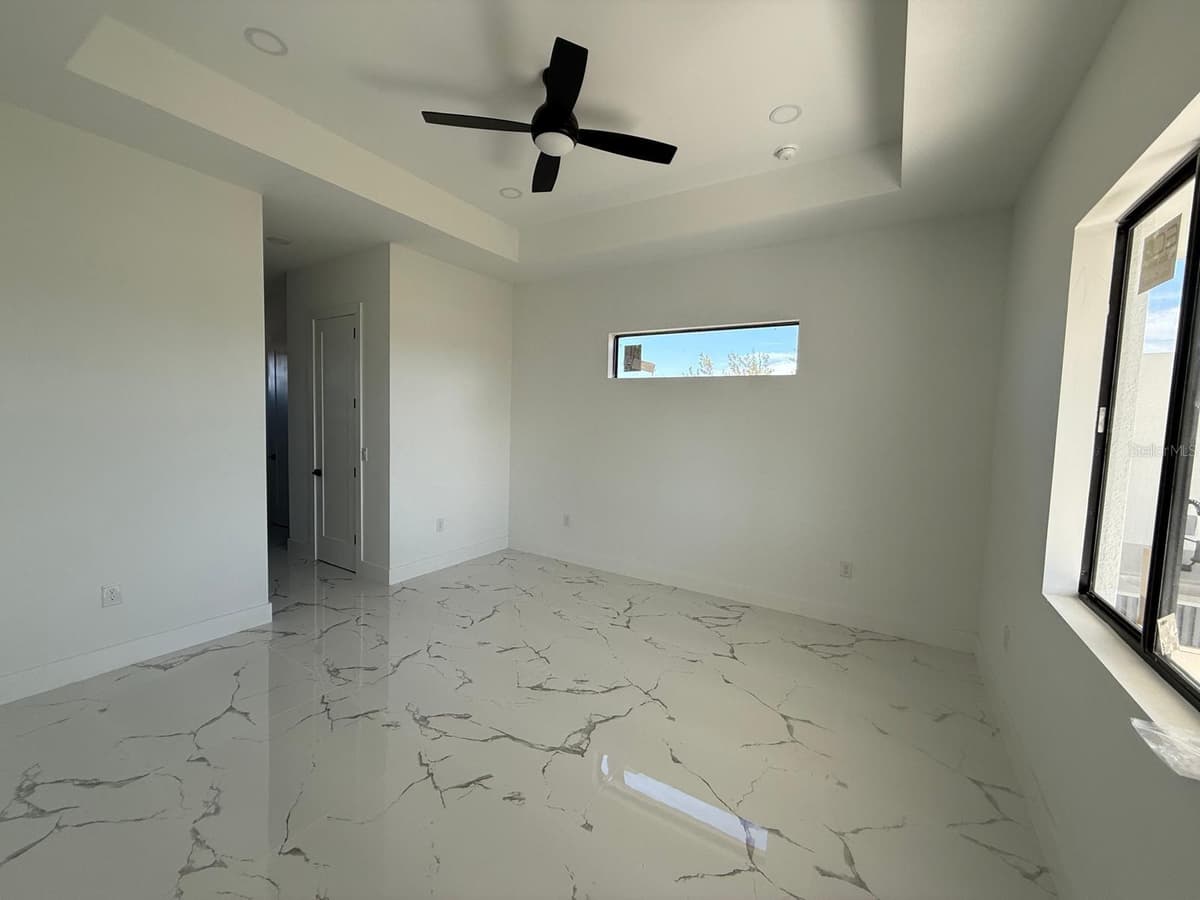 1320 14TH AVENUE — photo 18 of 32