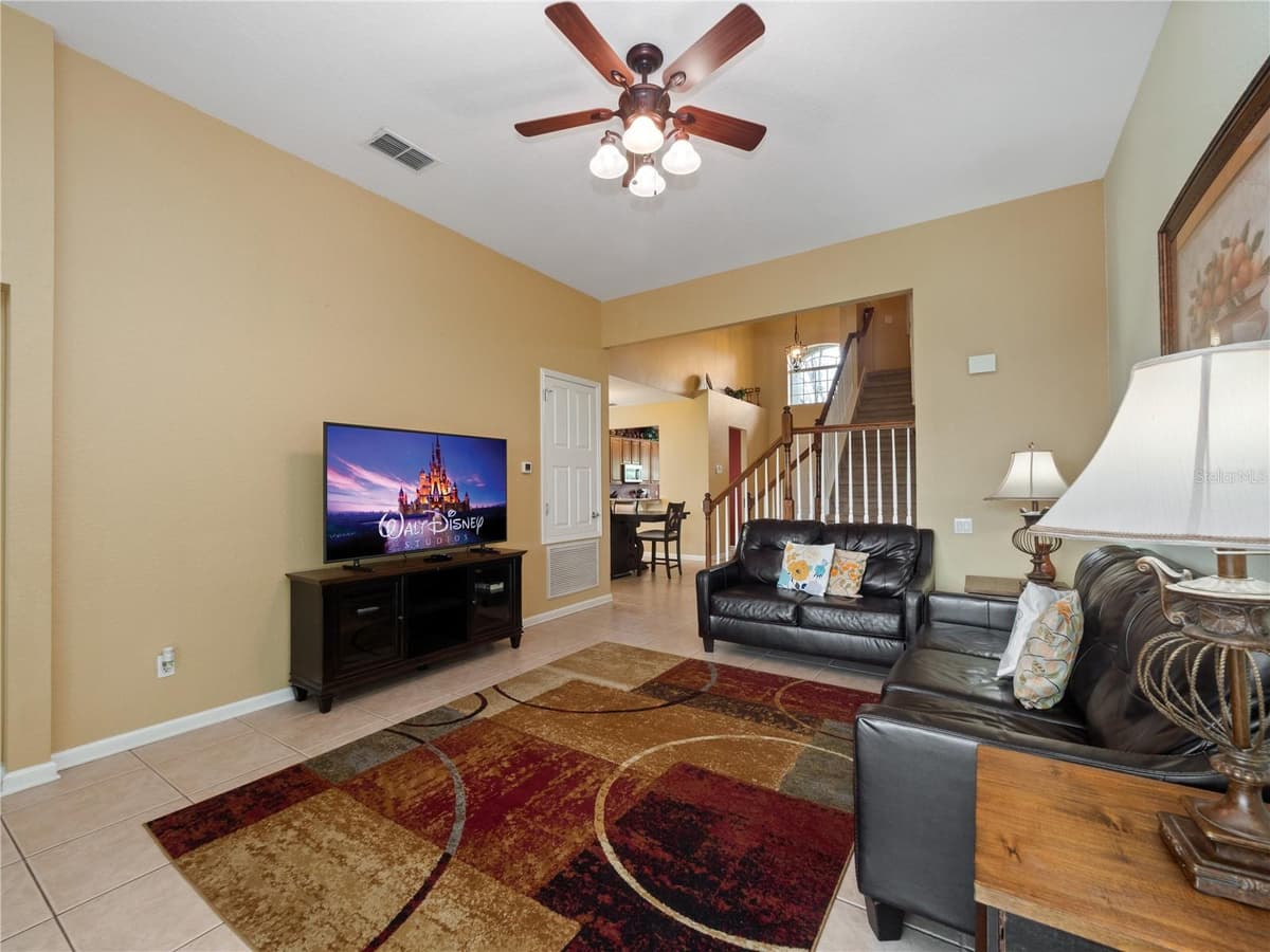 2615 PAWNALL STREET — photo 15 of 43
