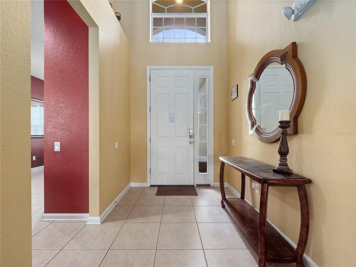 2615 PAWNALL STREET — photo 3 of 43