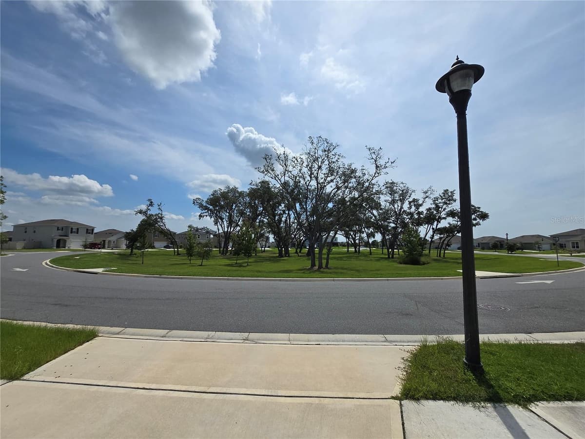 1657 ROSYDALE CIRCLE — photo 17 of 52