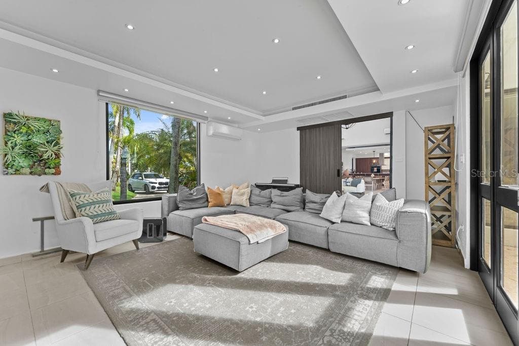 384 DORADO BEACH EAST — photo 20 of 71