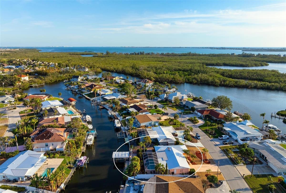 5207 BIMINI DRIVE — photo 40 of 40