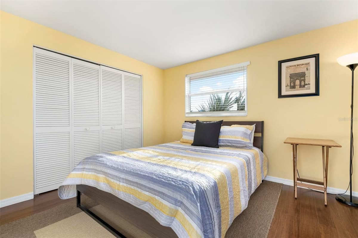 5207 BIMINI DRIVE — photo 21 of 40