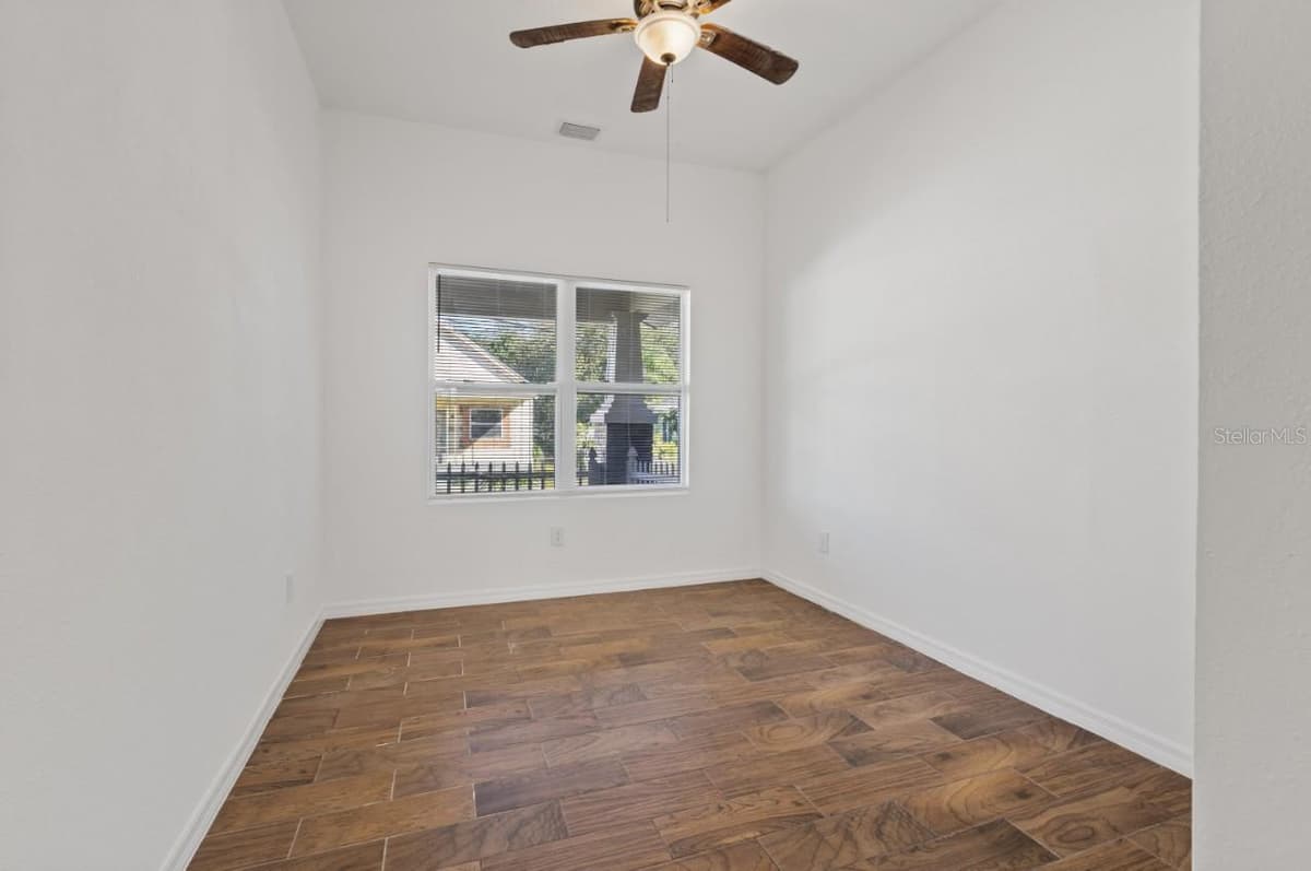 2912 16TH STREET — photo 15 of 35