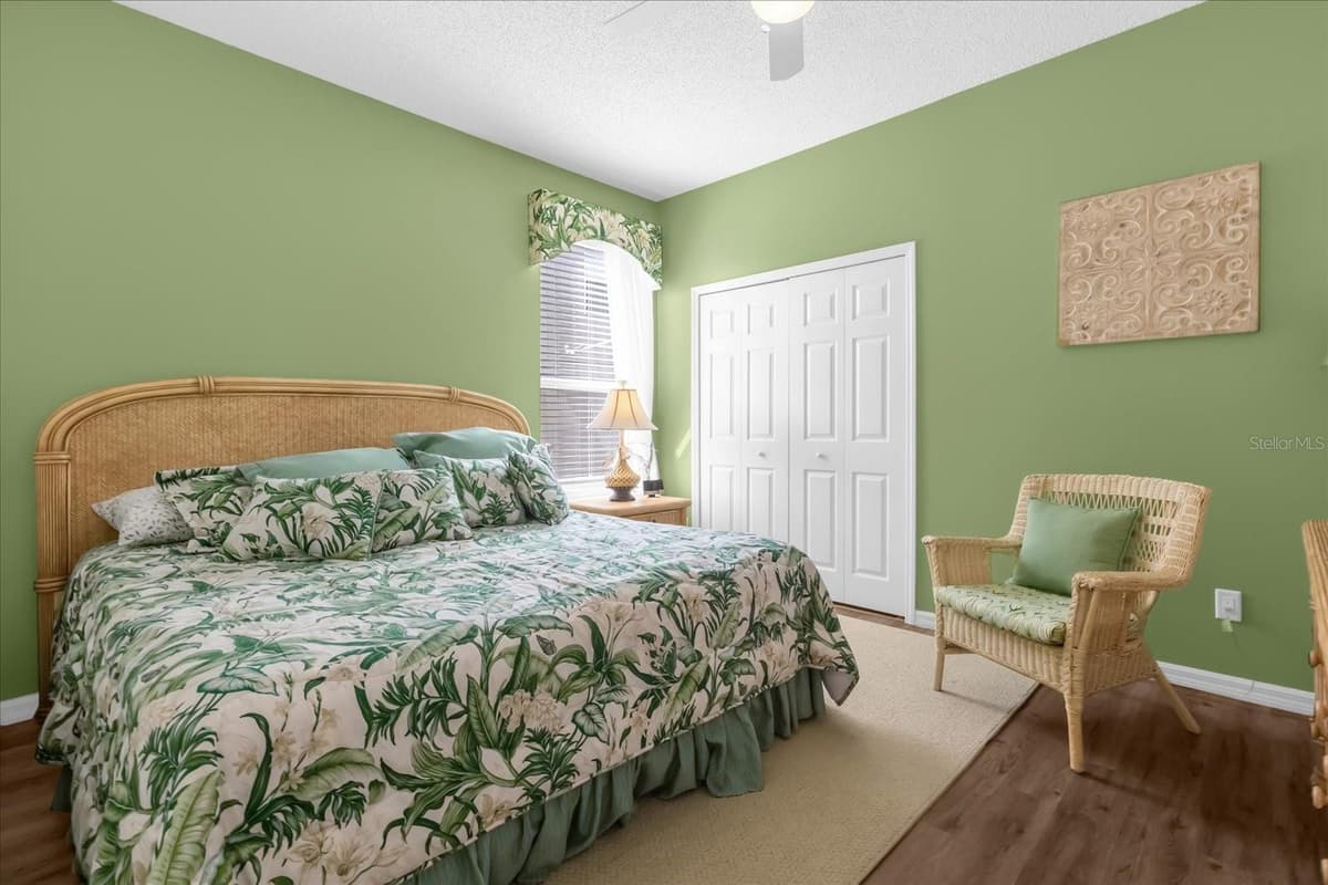 8511 LA ISLA DRIVE — photo 33 of 79