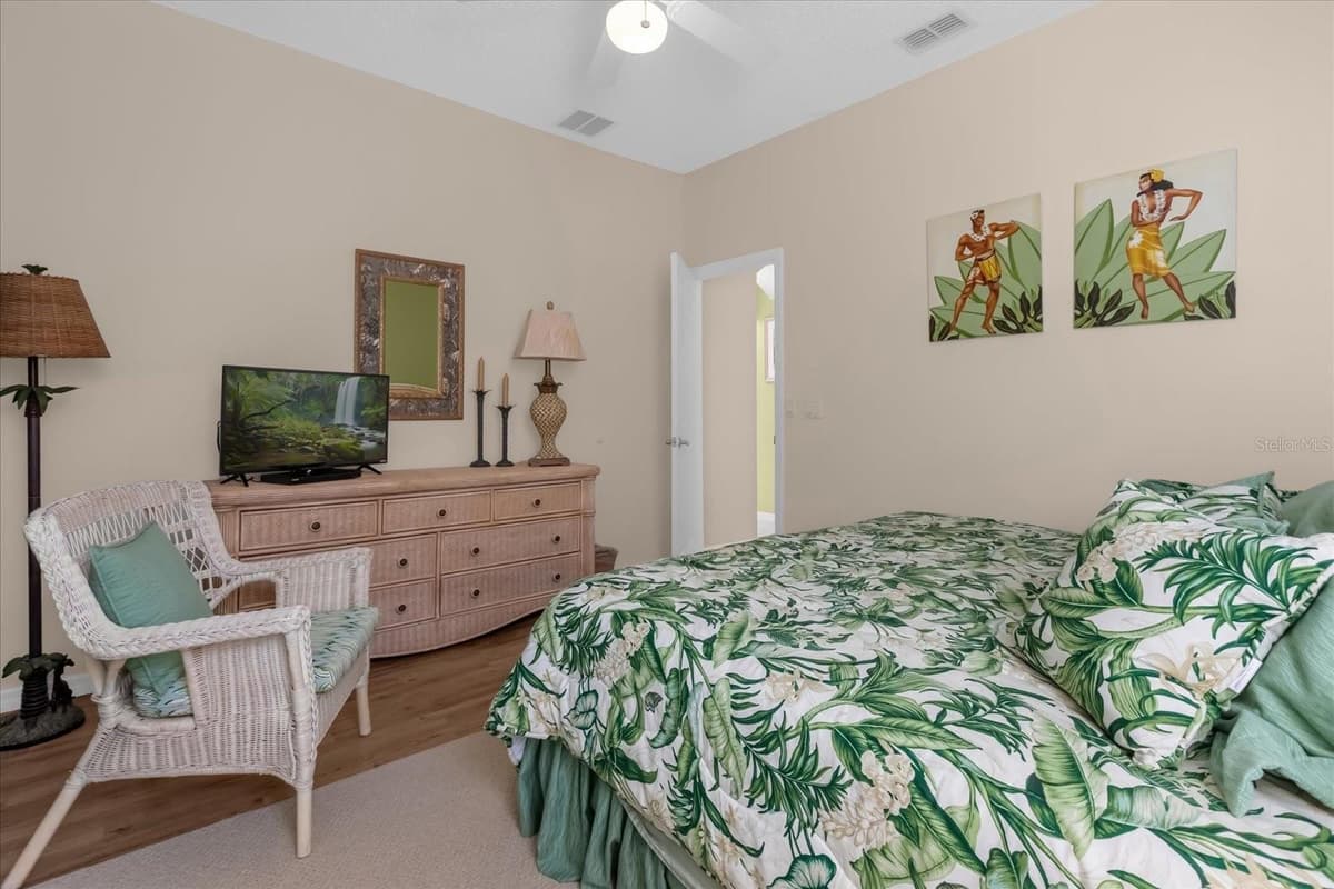 8511 LA ISLA DRIVE — photo 35 of 79